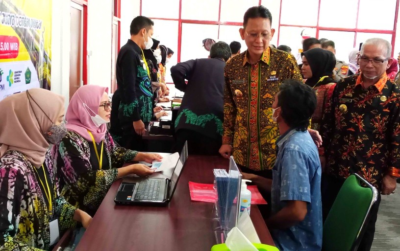 Pertama di Lampung, Penjabat Bupati Pringsewu Launching Klinik UMKM