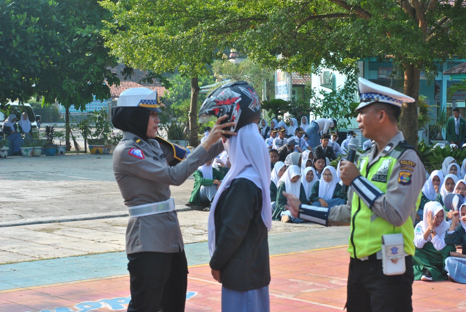 Kunjungi SMAN 1 Gadingrejo, Polantas Ajak Siswa Tertib berlalu Lintas