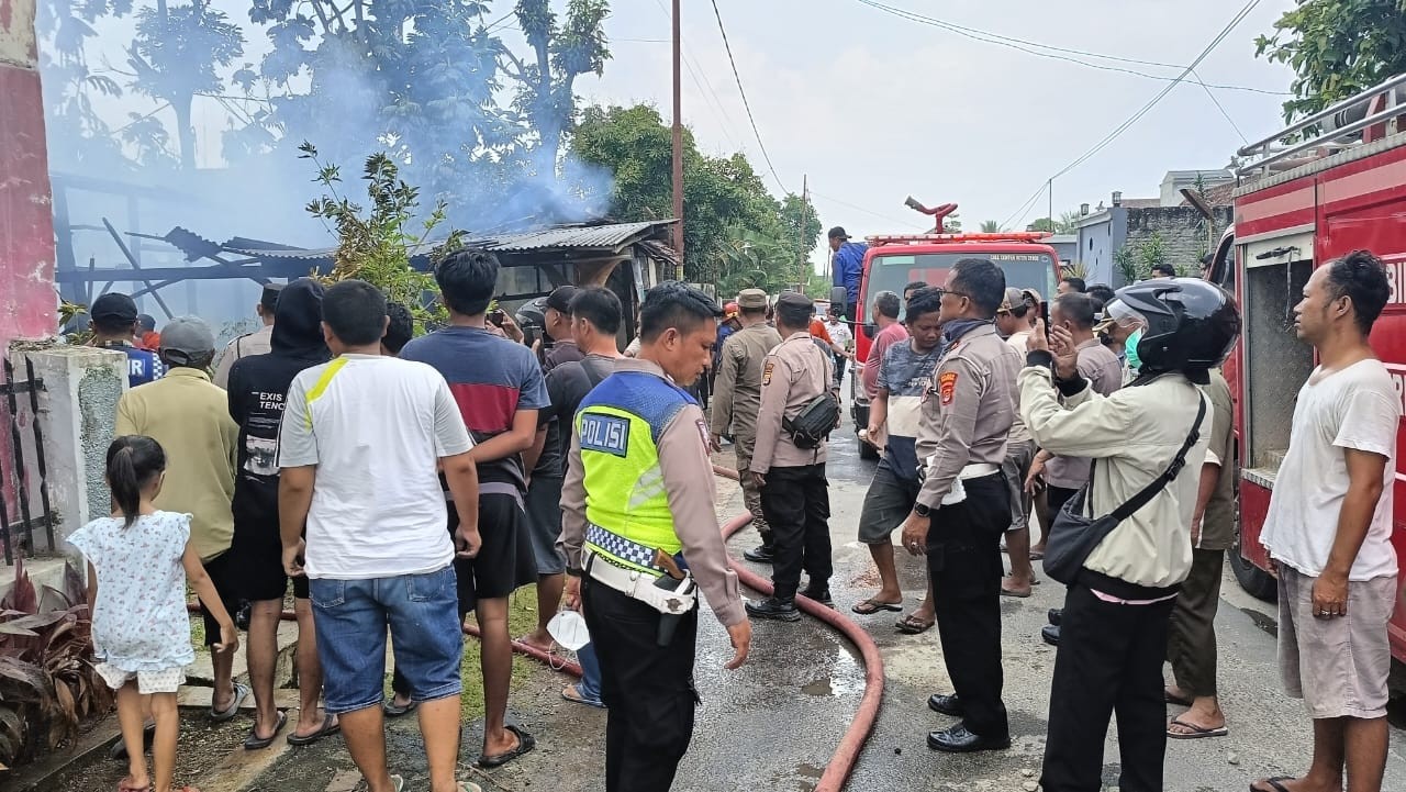 Rumah Ketua RT Di Pringsewu Terbakar, Kerugian Capai Ratusan Juta