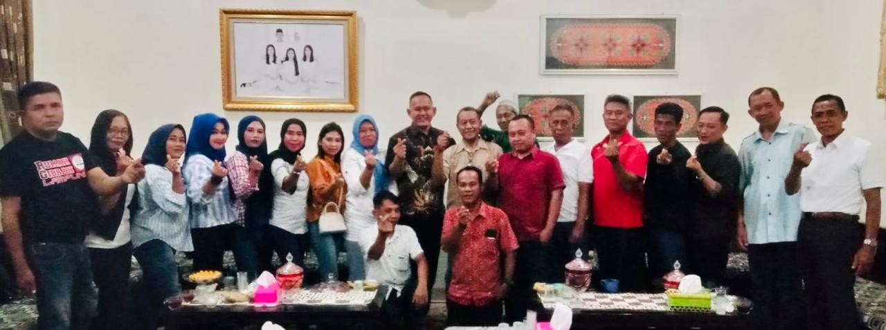 Pengurus Partai Demokrat Kabupaten Pringsewu Mengunjungi Kediaman DR.H.Fauzi.