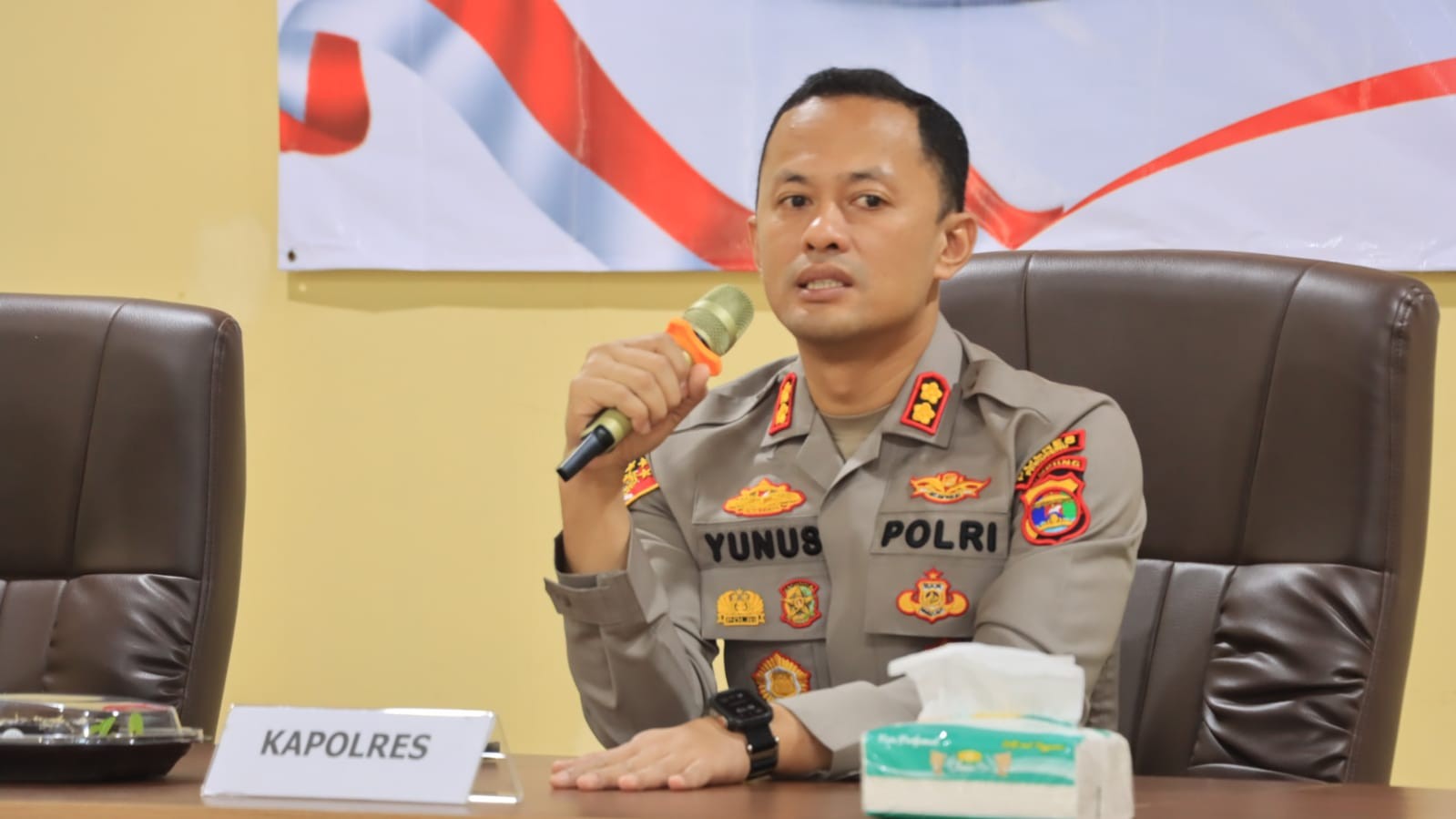 Polres Pringsewu Apresiasi Pengundian dan Penetapan Nomor Urut Calon Bupati di Pilkada 2024 Berjalan